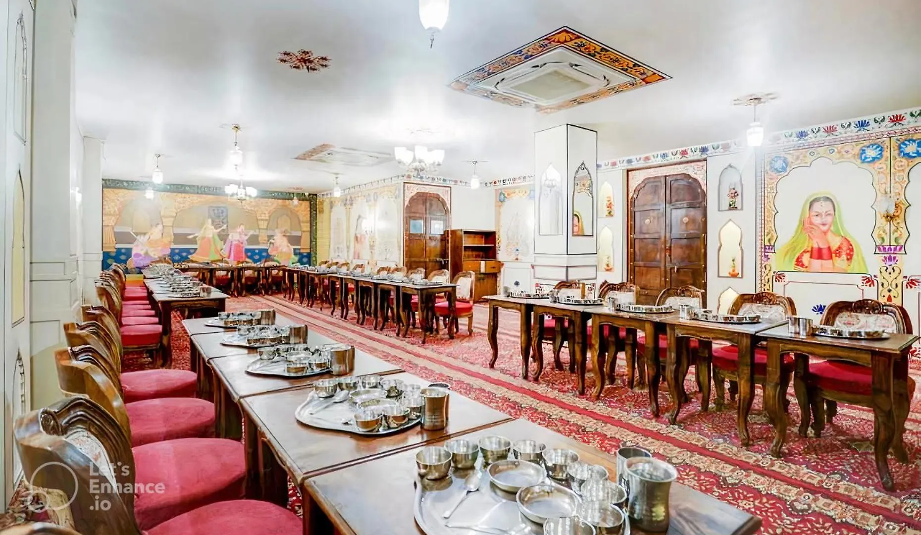 Hotel Sahibs Royal Ville - Near Taj Mahal Agra  3*, Agra (Uttar Pradesh)